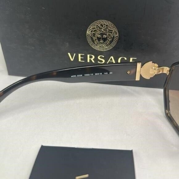 - 💯- New Authentic Versace Brown Gradient Geometric Sunglasses VE2228 1002… - Picture 7 of 14